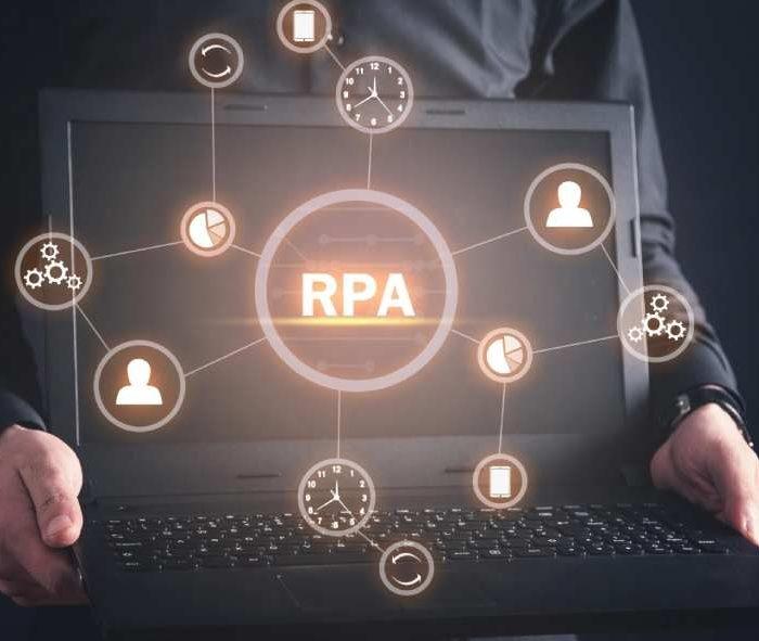 When-Should-a-Business-Outsource-an-RPA-Developer-or-RPA-Consultant-1